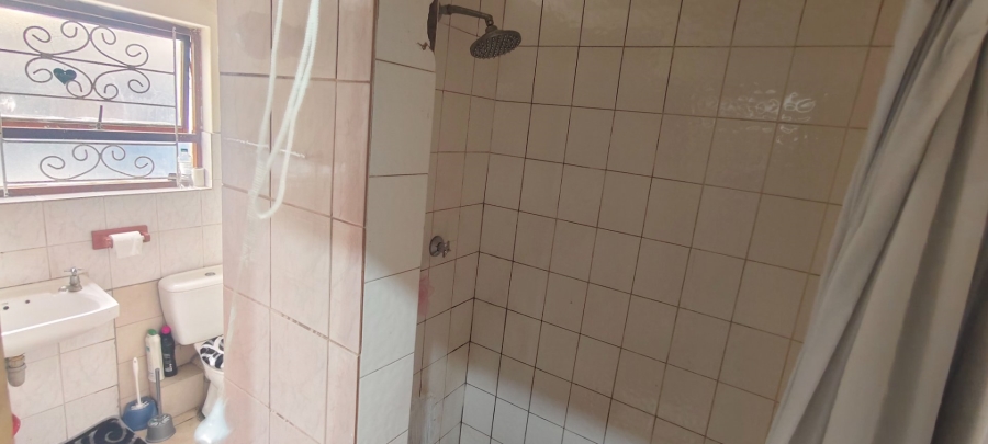 4 Bedroom Property for Sale in Strandfontein Village Western Cape